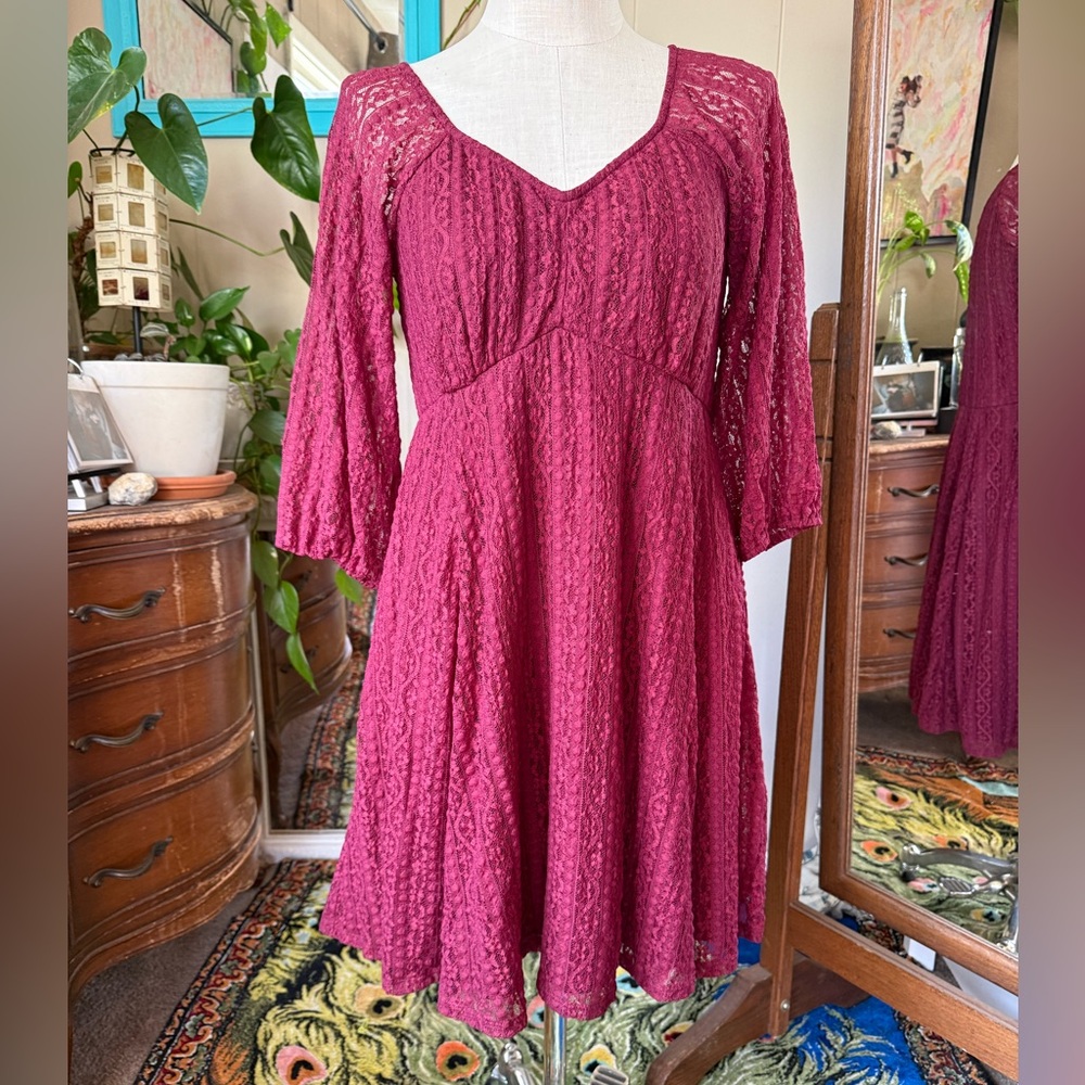 Torrid Mini Dress Fit Flare Burgundy Lace, Plus Size 1X (14-16) EUC - Picture 4 of 11